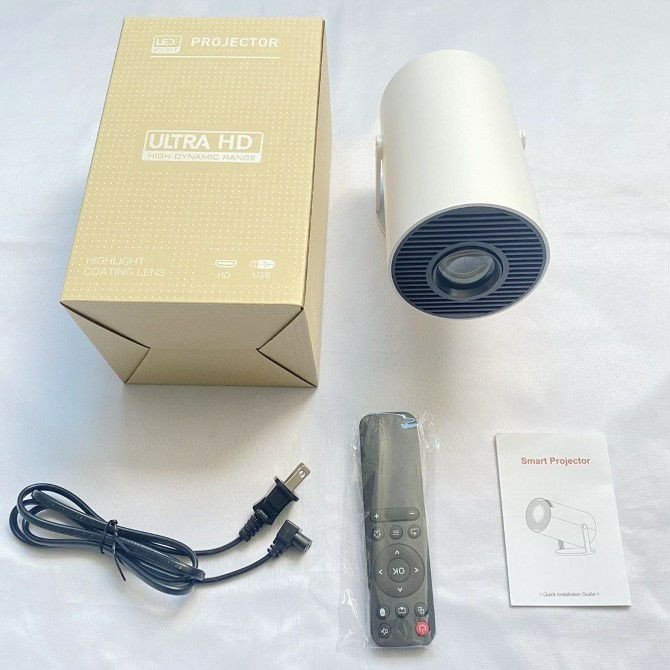 Mini projecteur intelligent portable de modèle HY300 ou HY300 Pro