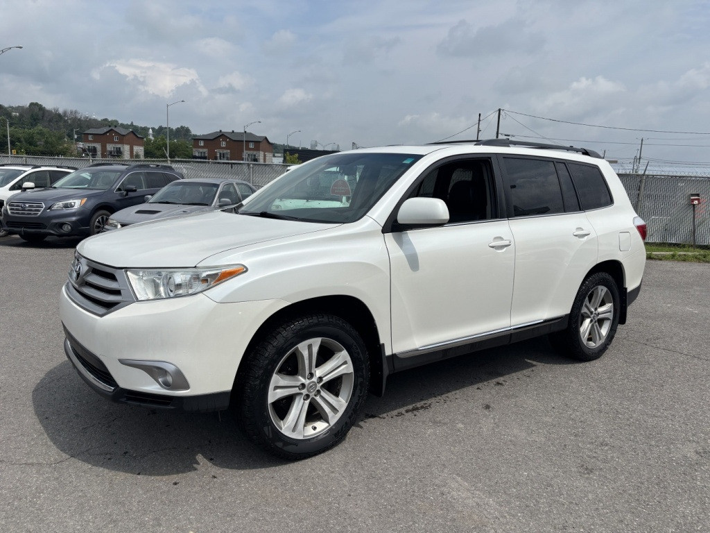 Toyota Highlander 2012 moteur 2.7L avec 2 roues motrices 5 places Édition Élite  - voiture d’occasion