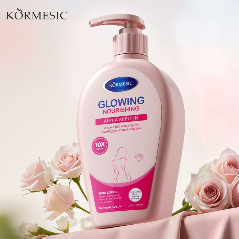 lait corporel nourrissant de la marque Kormesic, modèle Glowing Nourishing Alpha Arbutin.